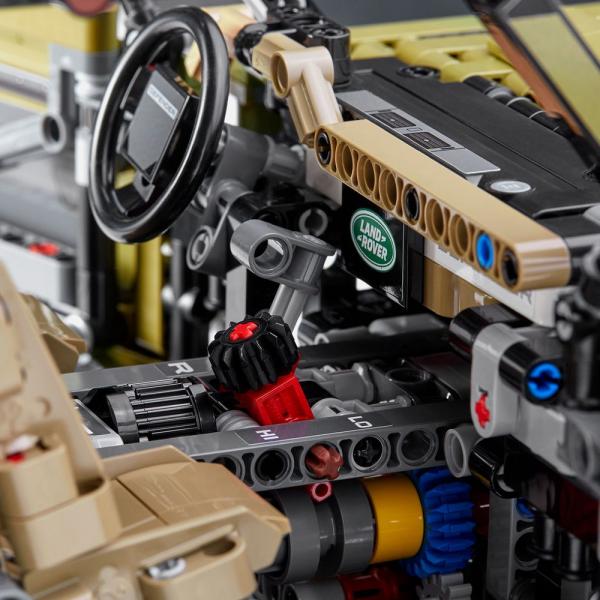 LEGO® Technic Land Rover Defender | 42110